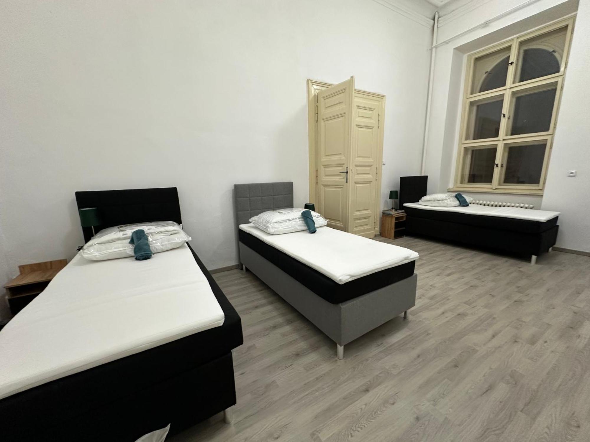 Golden - Wenceslas Square Apartment Prague